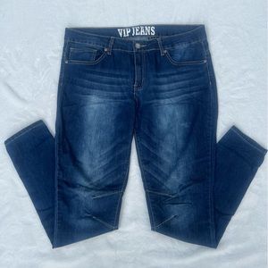 👖VIP Jeans distressed with stretch 🙌